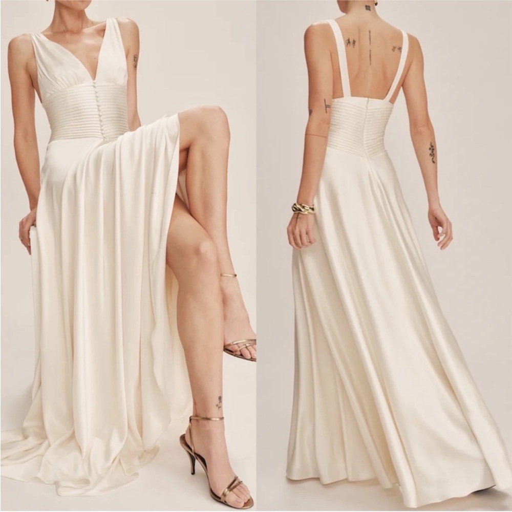 SOLD NWT Reformation Arianwen Satin V-Neck Gown - Picture 2 of 8